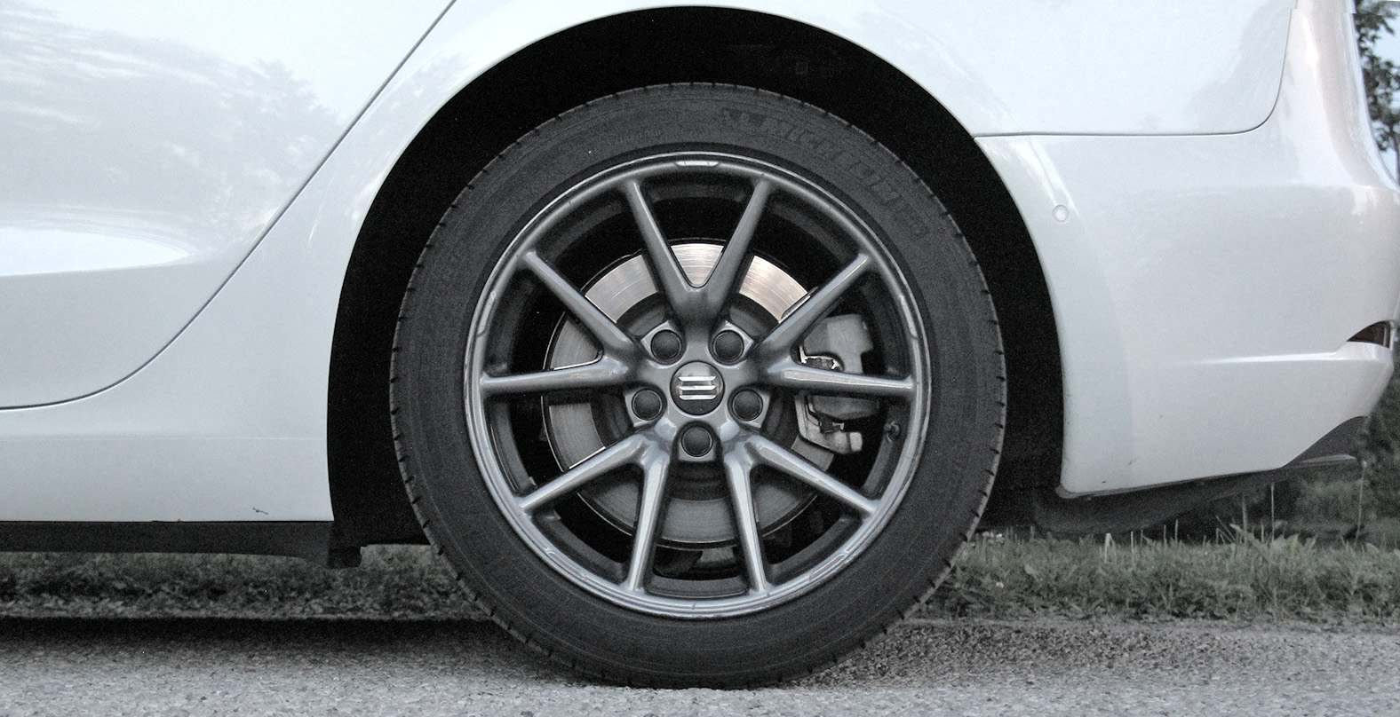 Model 3 Aero Wheel Cover After Removed