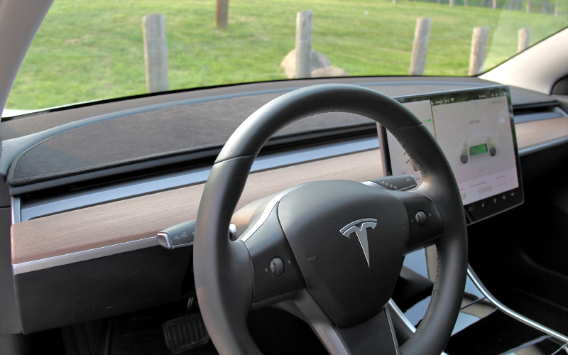 Model Y UV rays dashboard