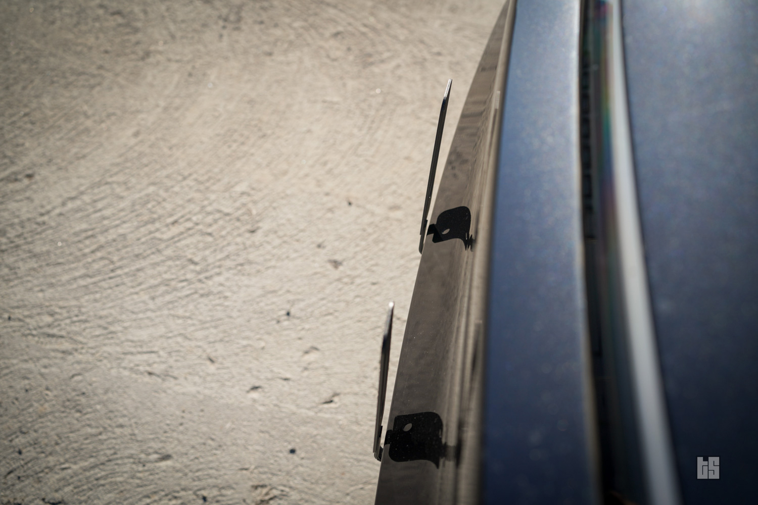 Tesla Model Y Premium Plate Holder