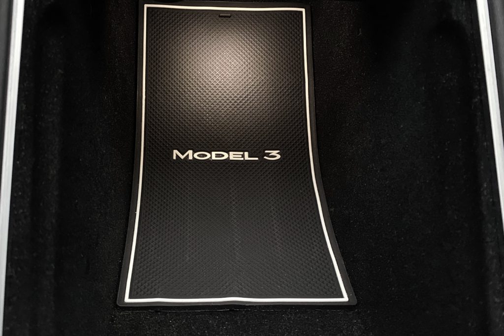 Model 3 Cup Holder and Storage Liner Mats (2021+) - Tesloid Canada