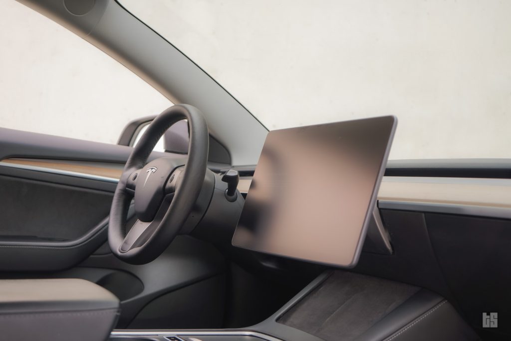 Tesla Model Y/3 Screen Protector by Tesloid