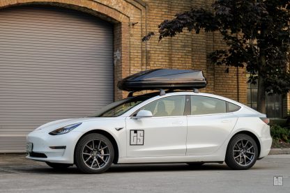 Tesla Model 3 Cargo Box Rooftop