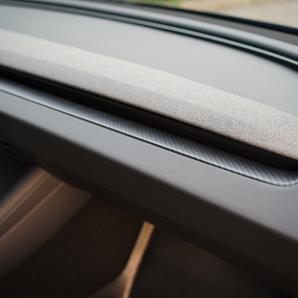 Dash trim matte carbon fibre Tesla model 3