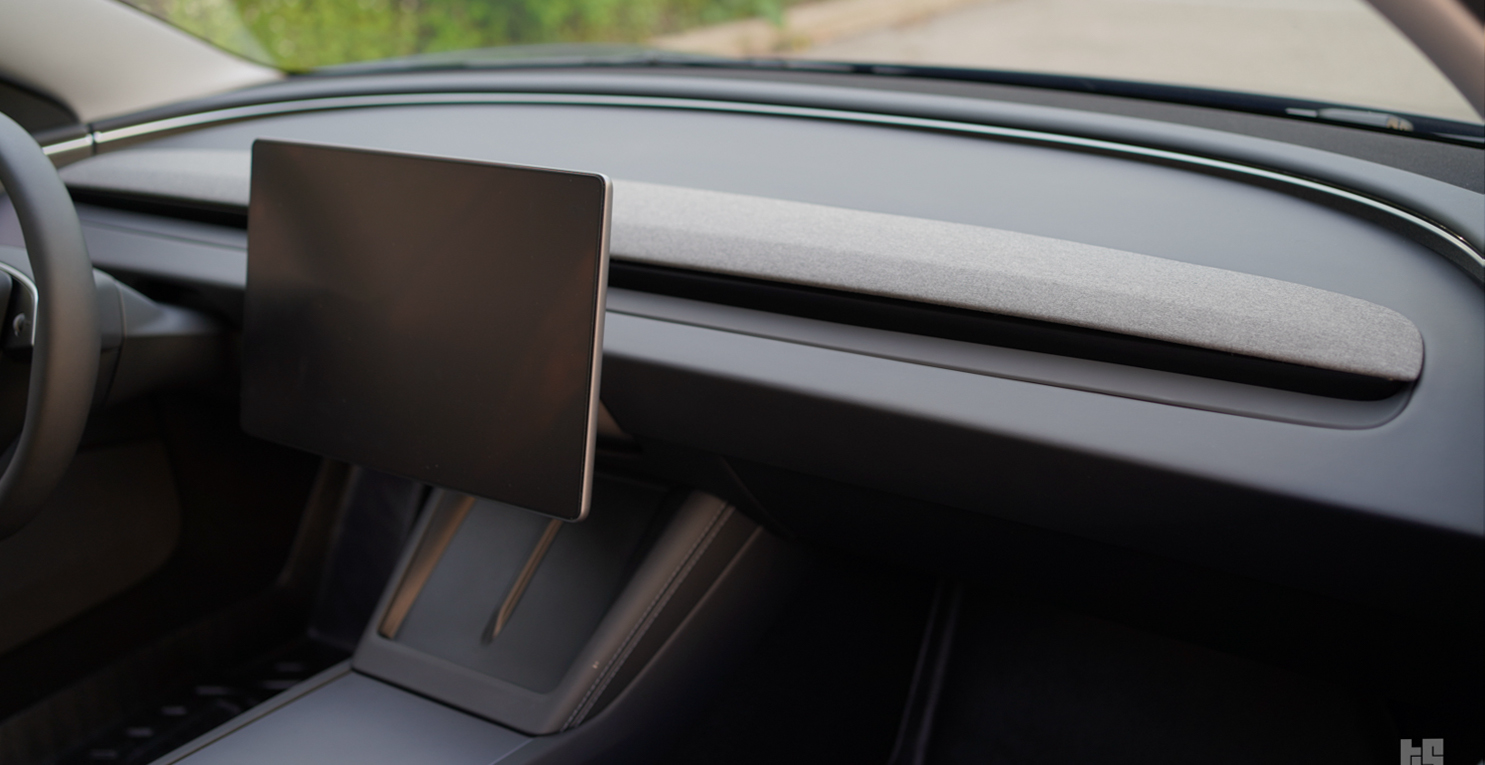 Model 3 Dash cover matte black 