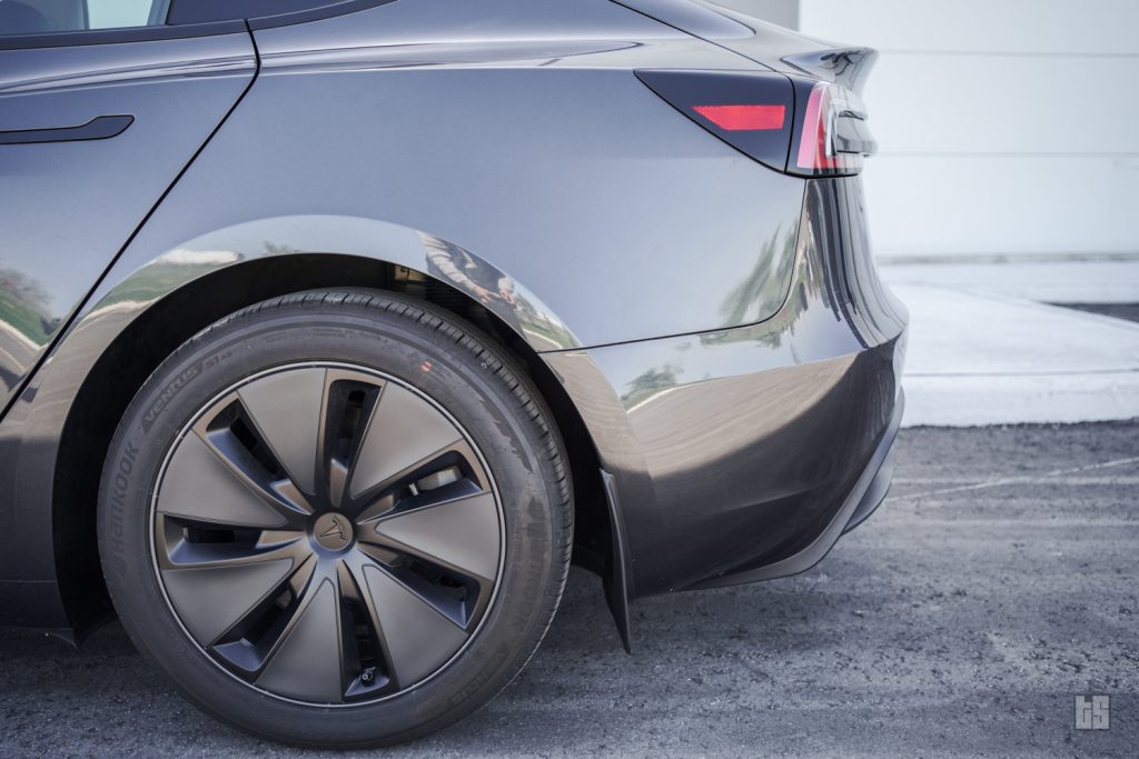 Tesla Model 3 mudflaps 2024 Highland