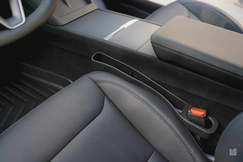 Tesla Model 3 2024 Refresh Seat Side Storage