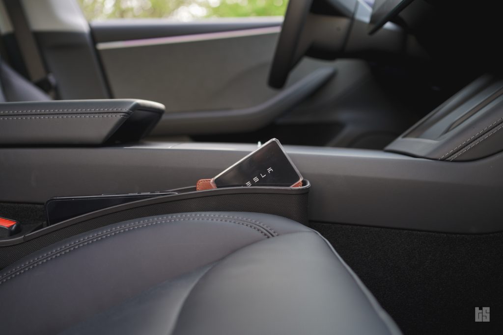 Tesla Model 3 2024 Refresh Seat Side Storage