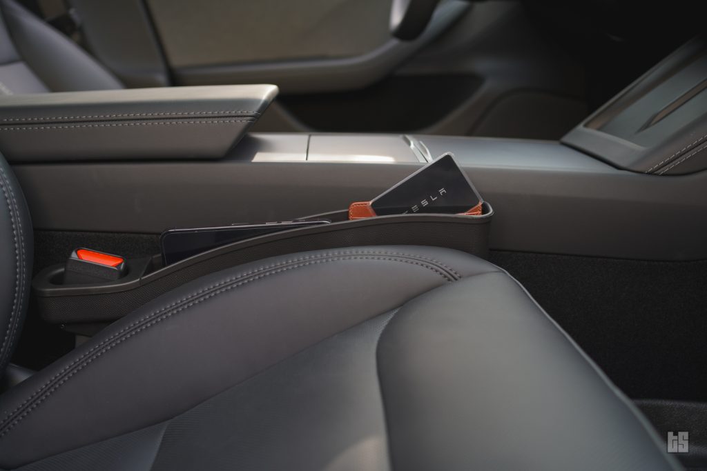 Tesla Model 3 2024 Refresh Seat Side Storage