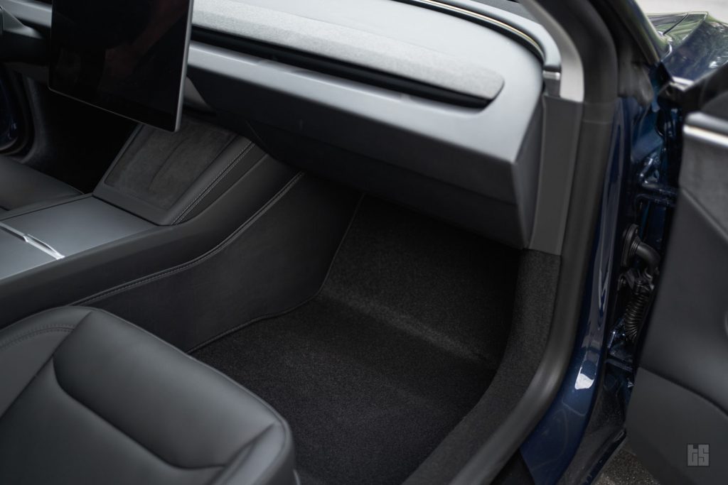 Model 3 Highland Console Side Protectors