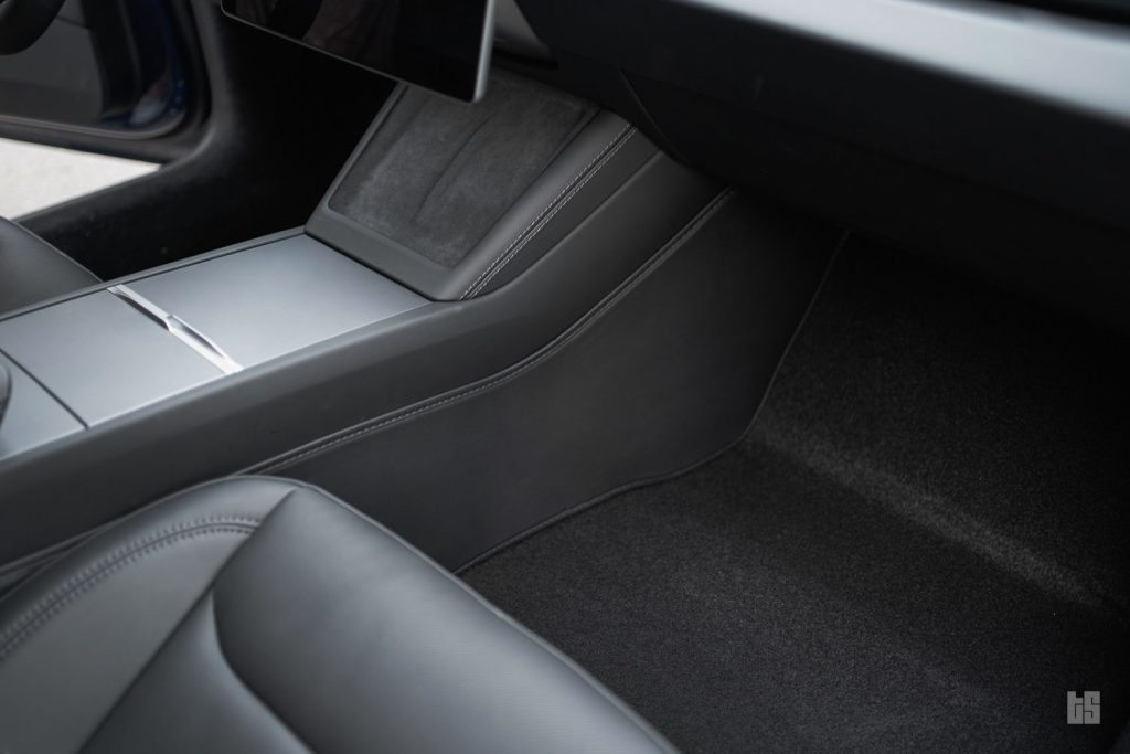 Model 3 Highland Console Side Protectors