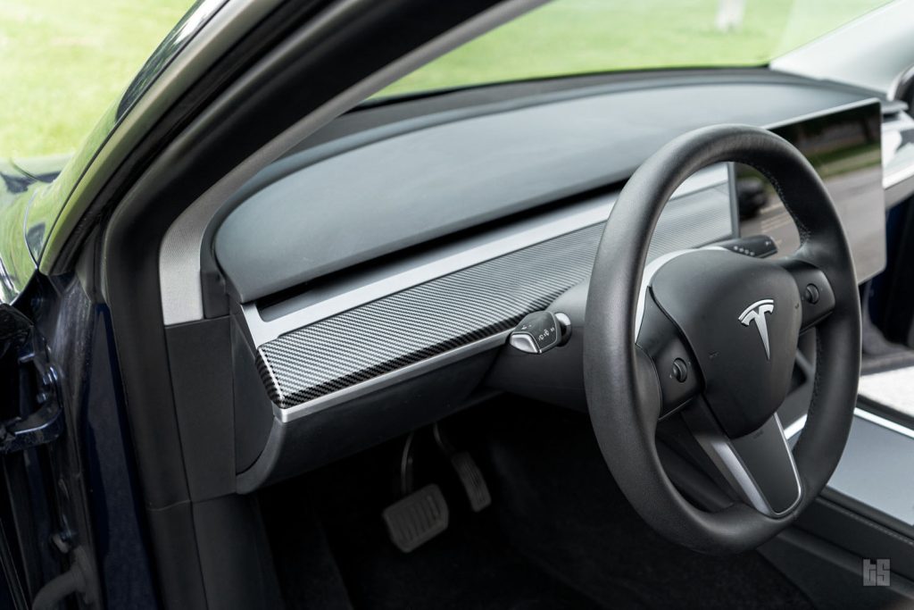 Tesla Model Y Gloss Carbon Fiber Dash and Door