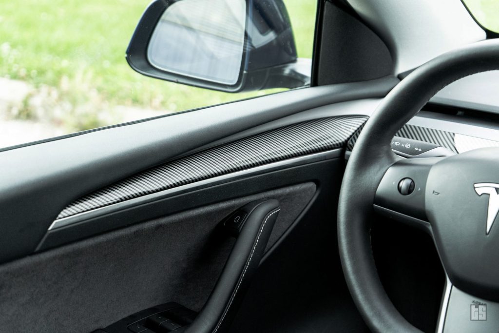 Tesla Model Y Gloss Carbon Fiber Dash and Door