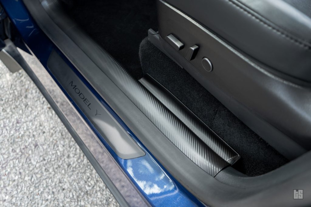 Model YDoor Sill and Trunk Sill Guards Set