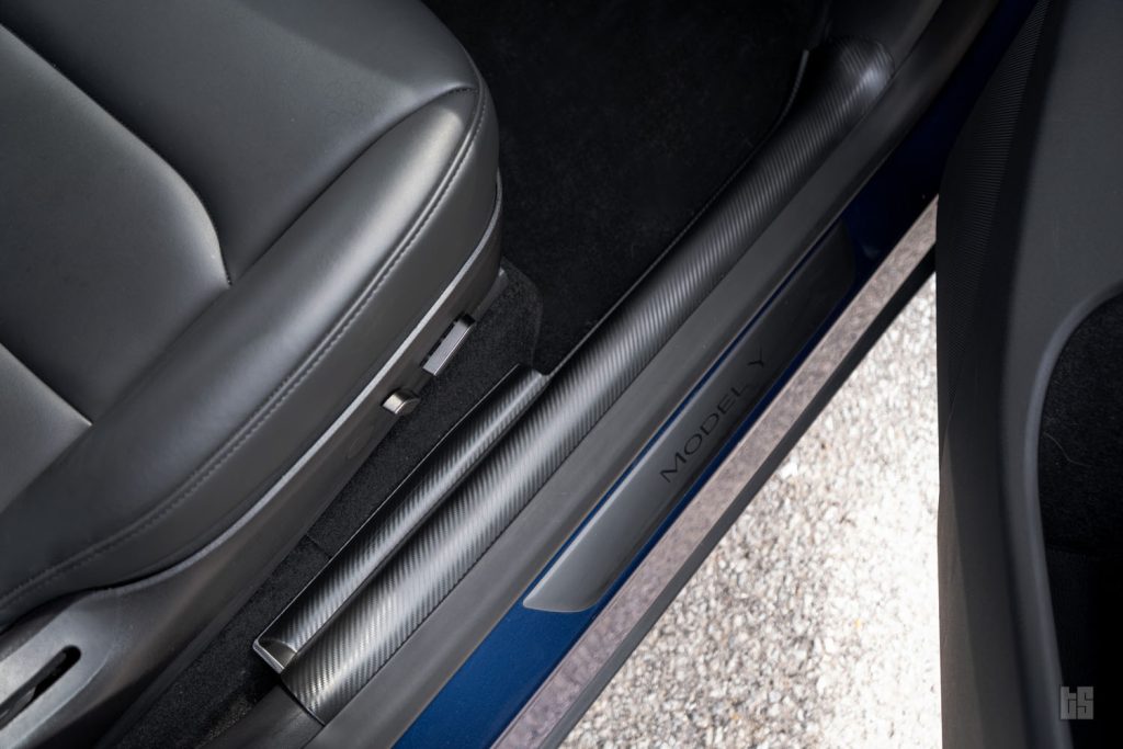 Model YDoor Sill and Trunk Sill Guards Set