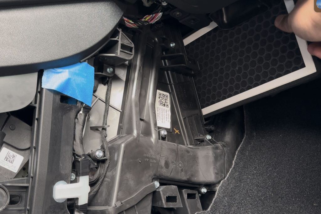 Tesla Model Y/3 Cabin HEPA Air Filter