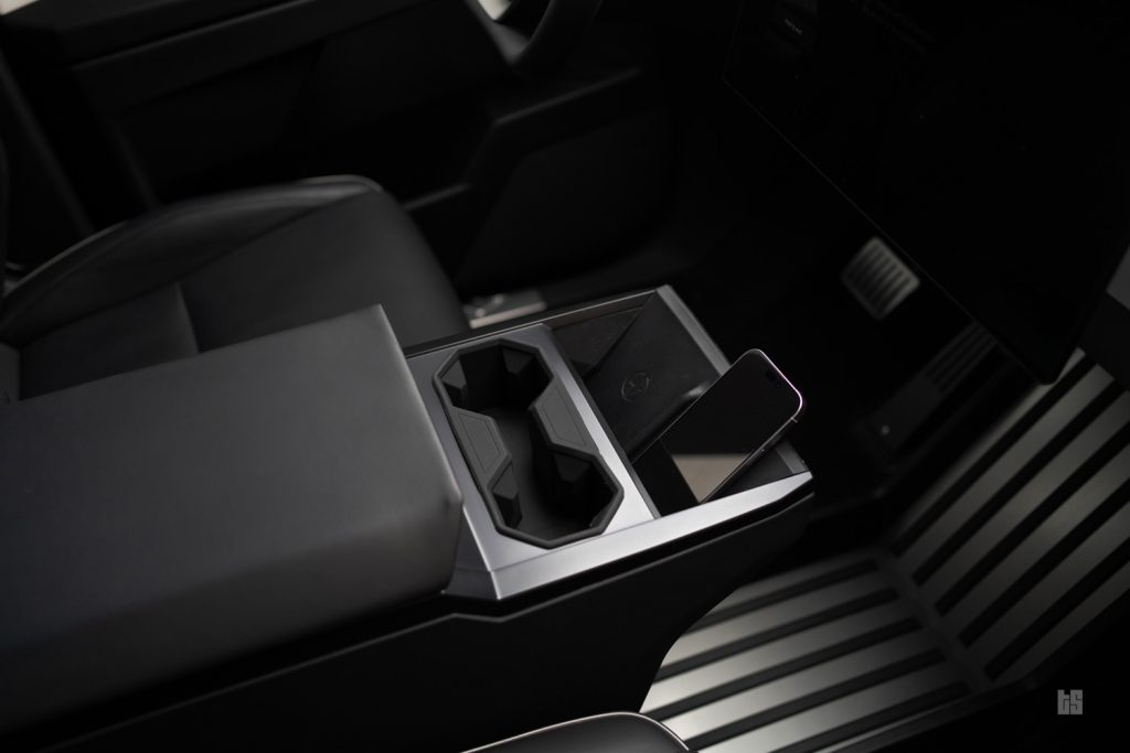 Cybertruck Cup Holder & Wireless Charger 3D Liners