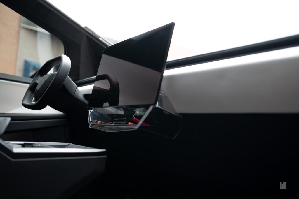 Cybertruck Under Screen Storage Organizer