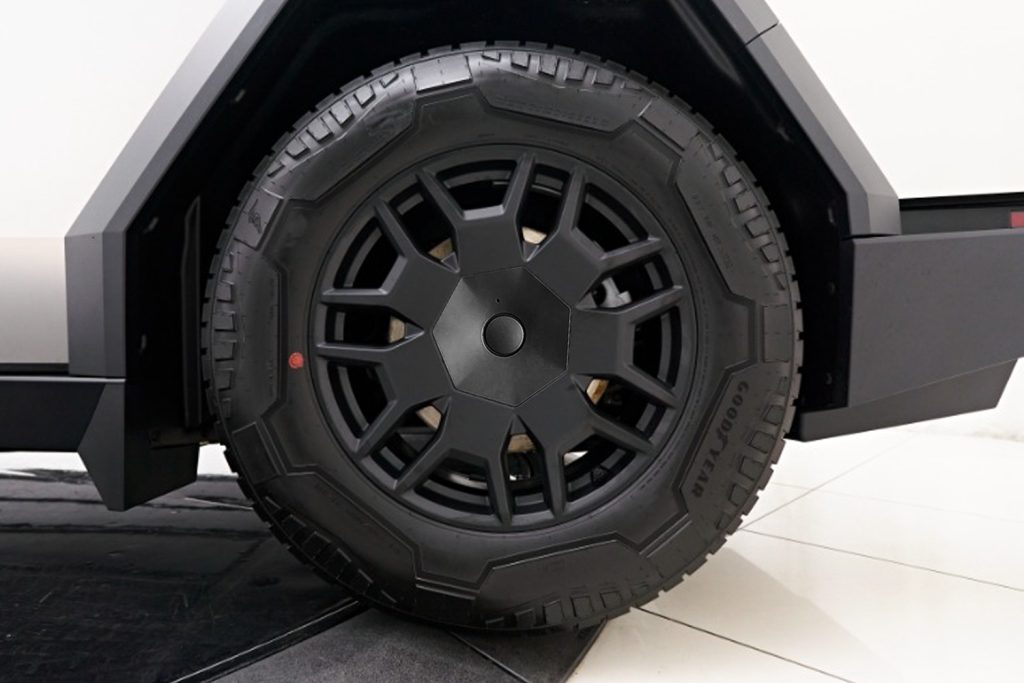 Cybertruck Wheel Hub Center Caps