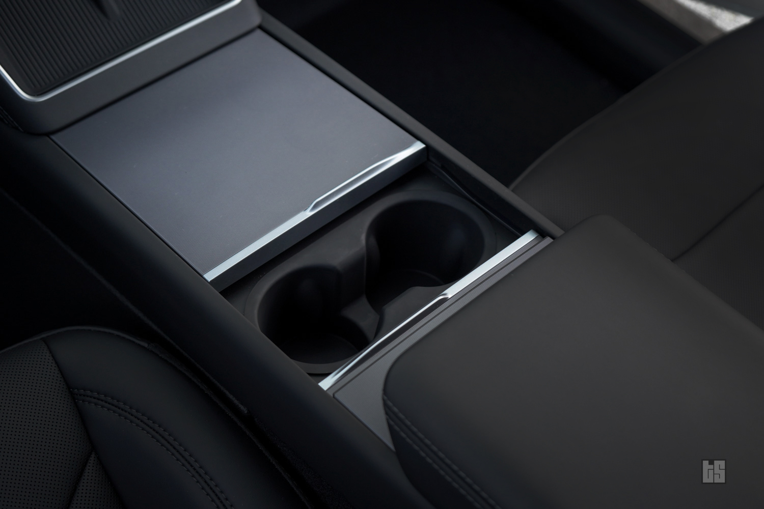 Tesla Model Y Juniper 3D Cup Holder and Wireless Charger Liners Tesla Model Y Juniper 3D Cup Holder and Wireless Charger Liners