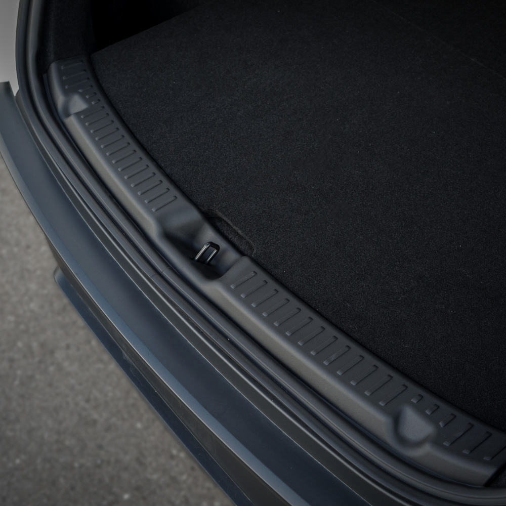 Model Y door sill protector guard