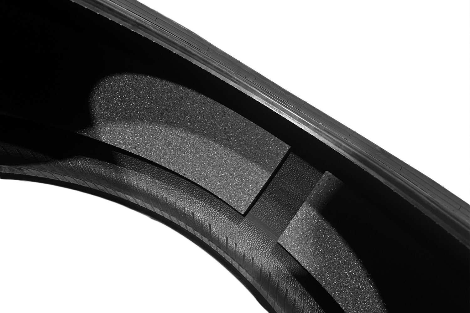 Tesla Model Y - 19 Inch Uberturbine Rims + Pirelli Tires