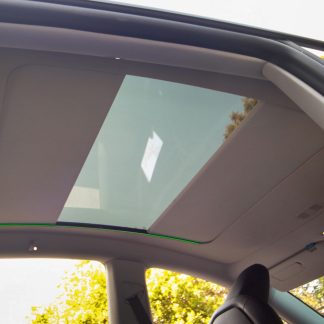 Model Y Powered Retractable Roofshade