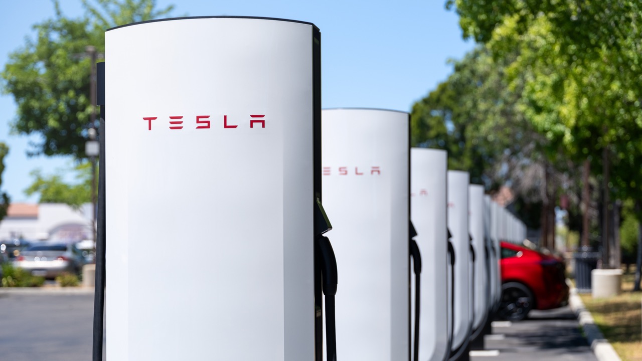 Tesla Supercharging V4 Station