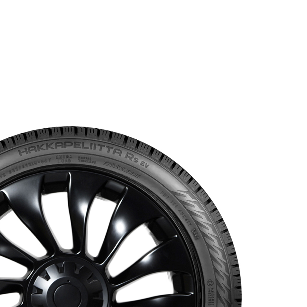 Tesla Model 3/Y Nokian Winter Tires HAKKAPELIITTA® R5 EV